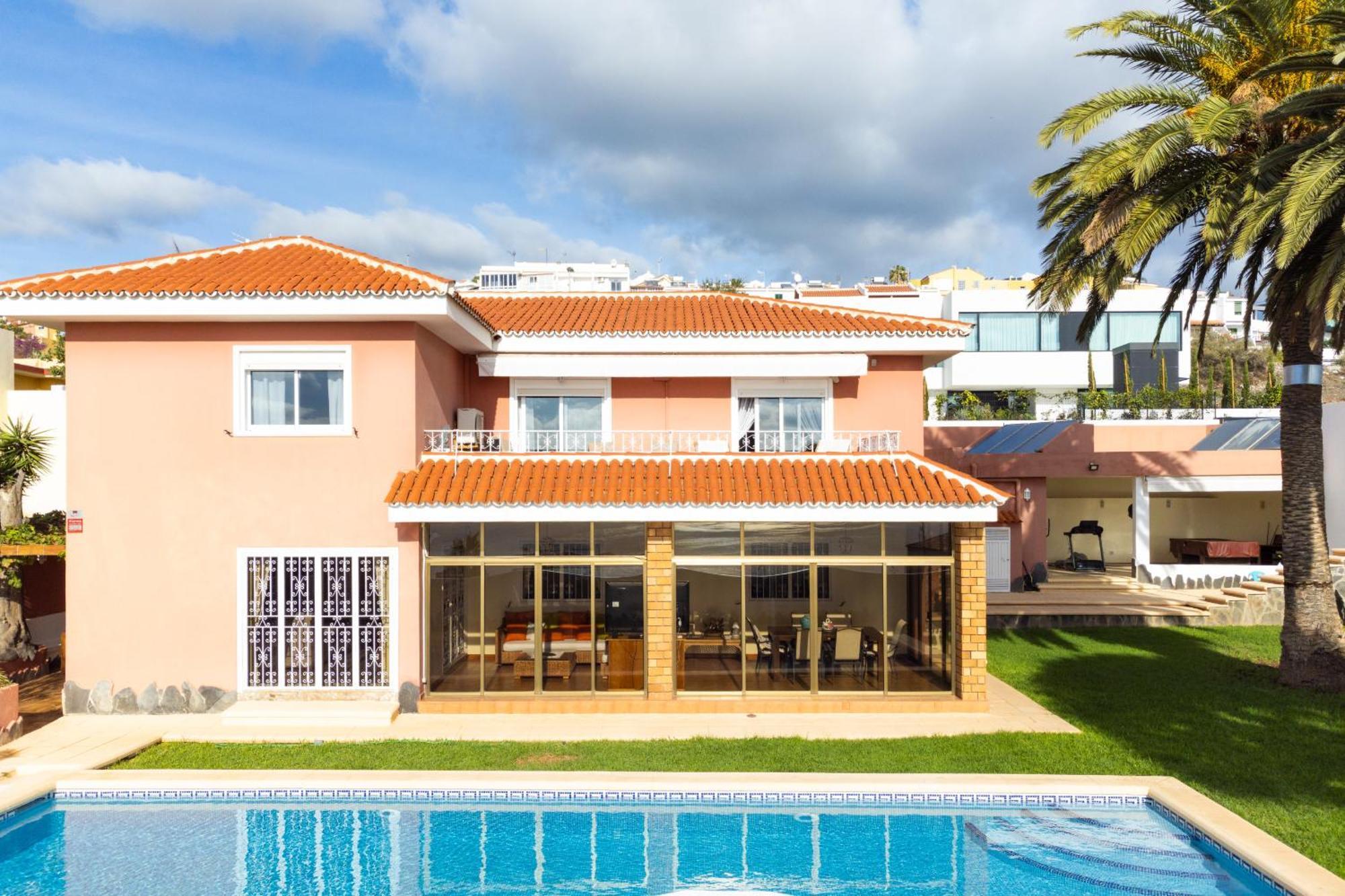 One & Only Sports And Relax Villa Heated Pool By Eden Rentals Tabaiba Exterior foto